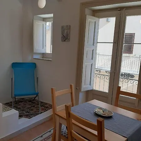Mannina Holiday home